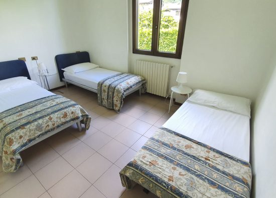 holiday-home-triple-room-domaso