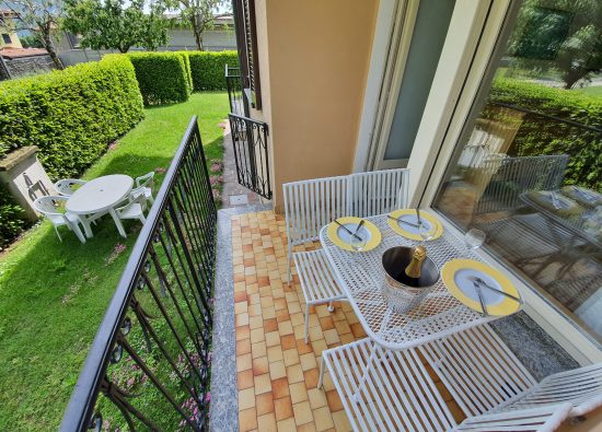 giardino-trilocale-residence-geranio-18