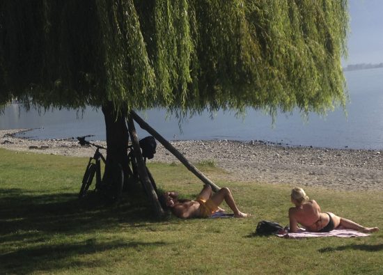 spiaggia-casa-vacanza-lago-como-14